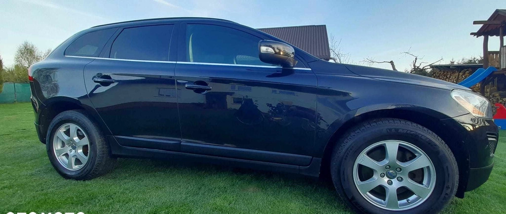 Volvo XC 60 cena 55900 przebieg: 263000, rok produkcji 2012 z Kolbuszowa małe 326